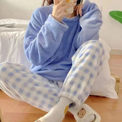 Fleece, Thick Warm Women's Pajamas Set FOR Winter Sleepwear. Casual Solid Top and Plaid Pants Soft  Pajmpas Set for Women