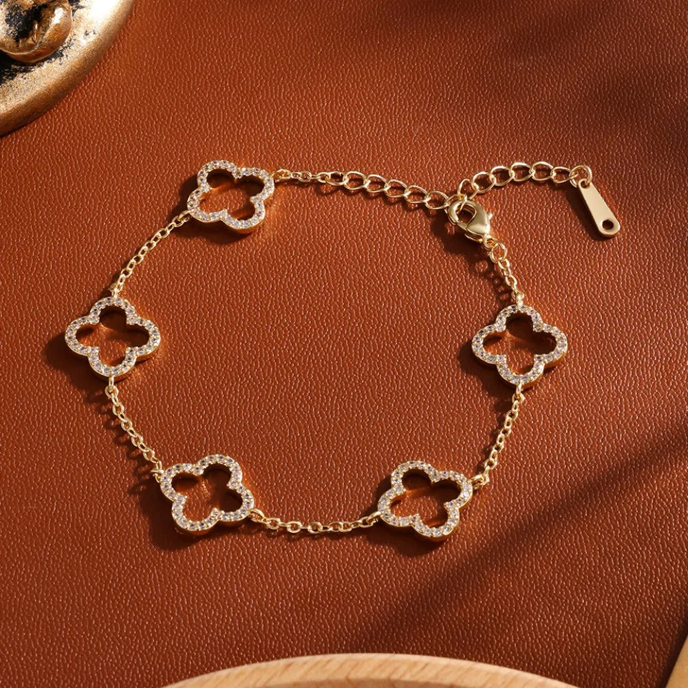 Elegant Stainless Steel Bracelet With Zircon,  Four-Leaf Clover Design, Hollow Detail, Fashion Accessory For Small Wrist.  HAPPY MOTHERS DAY!!!