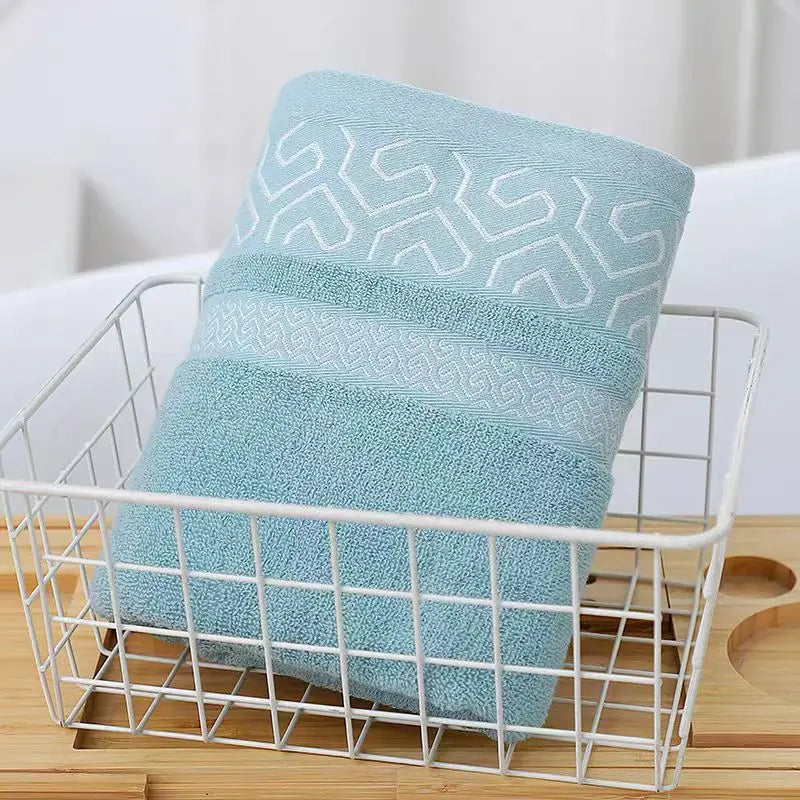 380g new pure cotton thick bath towel 70*140 soft , absorbent and no shedding color