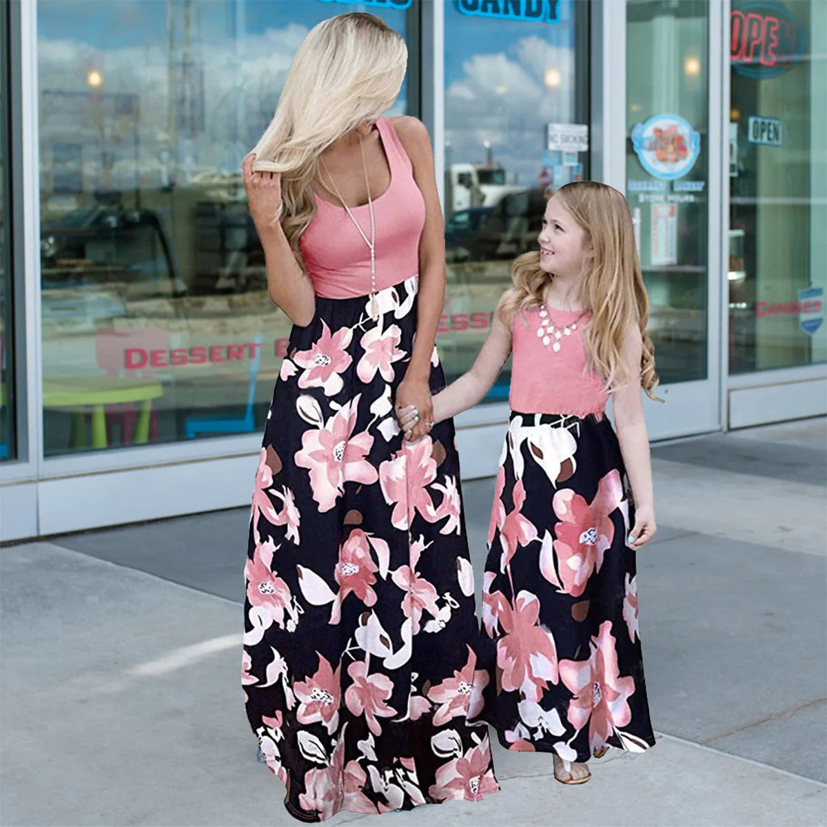 Matching Family/ parent-child color matching dress,  flower print extreme-bottom short-sleeved skirt floral