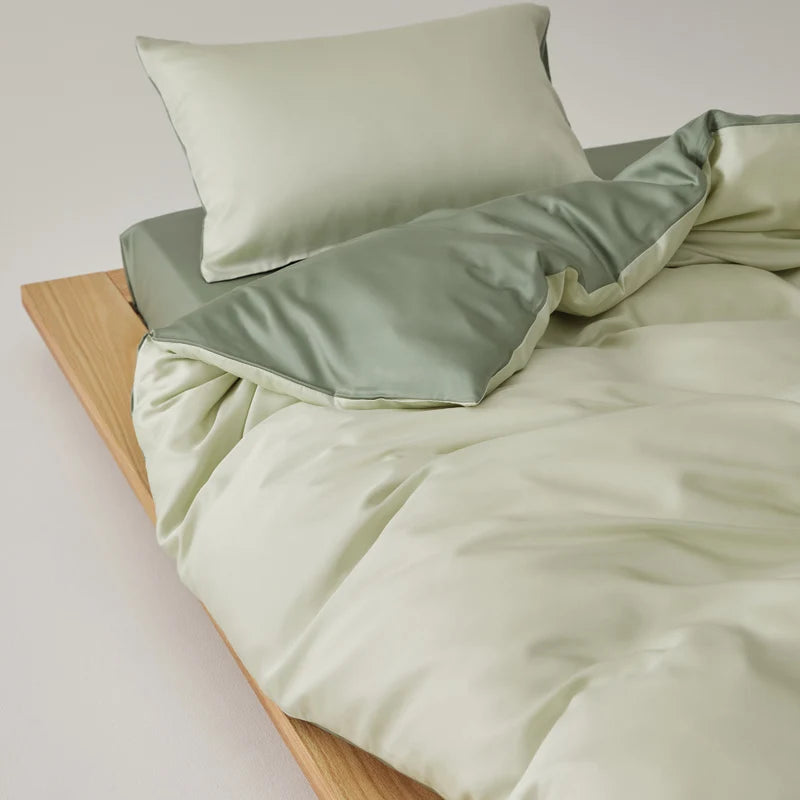 Simple 100% Lyocell Bedding Set,  Solid Colors,  Soft,  Skin-friendly Queen Duvet Cover Set with Sheets  of Natural Plant Fibre on Duvet Cover