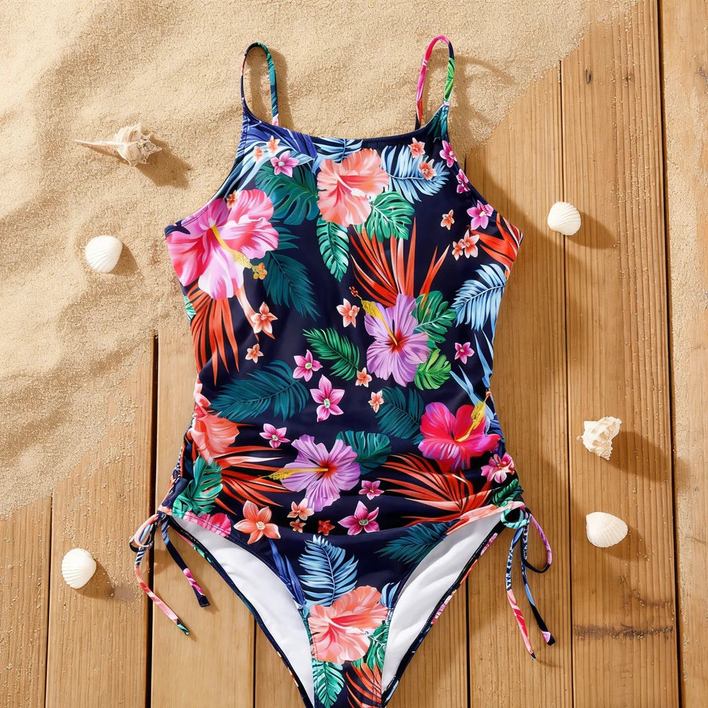 Matching  Family swimwear, Tropical Floral Print Set: Dad/Kid Shorts, Mom/Baby One-Piece Suits