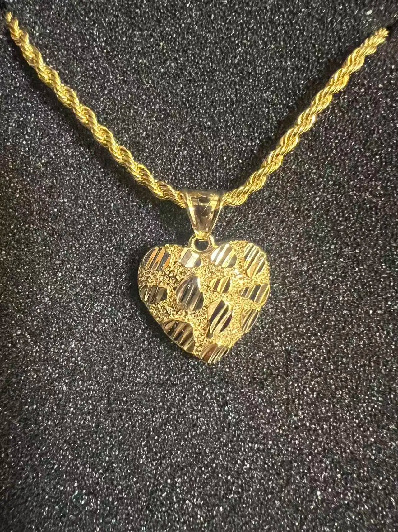 18K Gold Filled Rope Chain Necklace Nugget Heart Pendant