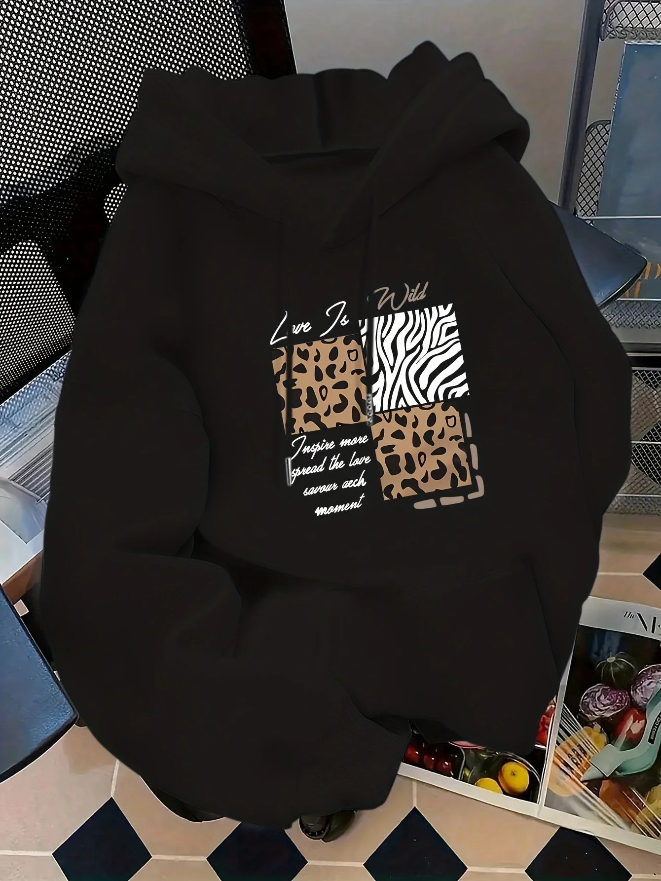 Women's autumn and winter loose casual comfortable letter printed,  thick, long sleeved,  round neck hoodie pullover