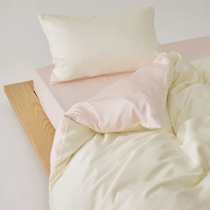 Simple 100% Lyocell Bedding Set,  Solid Colors,  Soft,  Skin-friendly Queen Duvet Cover Set with Sheets  of Natural Plant Fibre on Duvet Cover