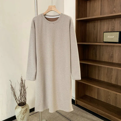 Warm Velvet Striped Design Long Sleeved Nightgown Men's Sleeping Dress Loose Plus Size Home Wear Mid Length Men Clothes
