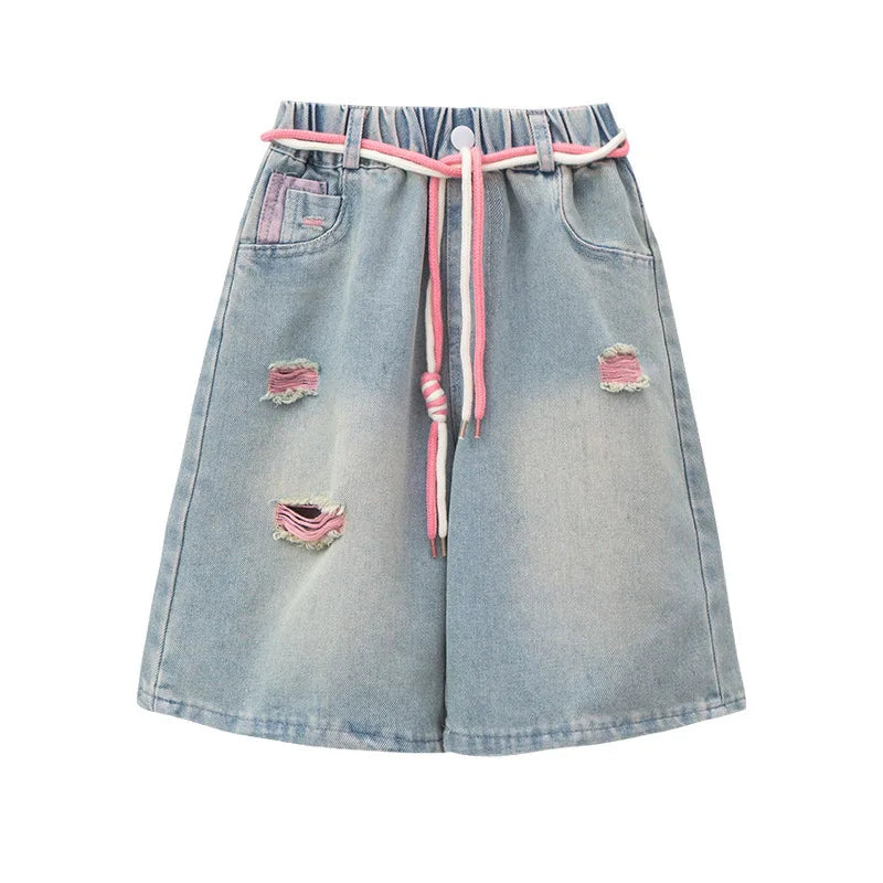 Heart Pattern  on Denim Shorts For Girls. New Summer Knee-Length Denim Short Pants.  Teenage Casual Style /Mini Jeans