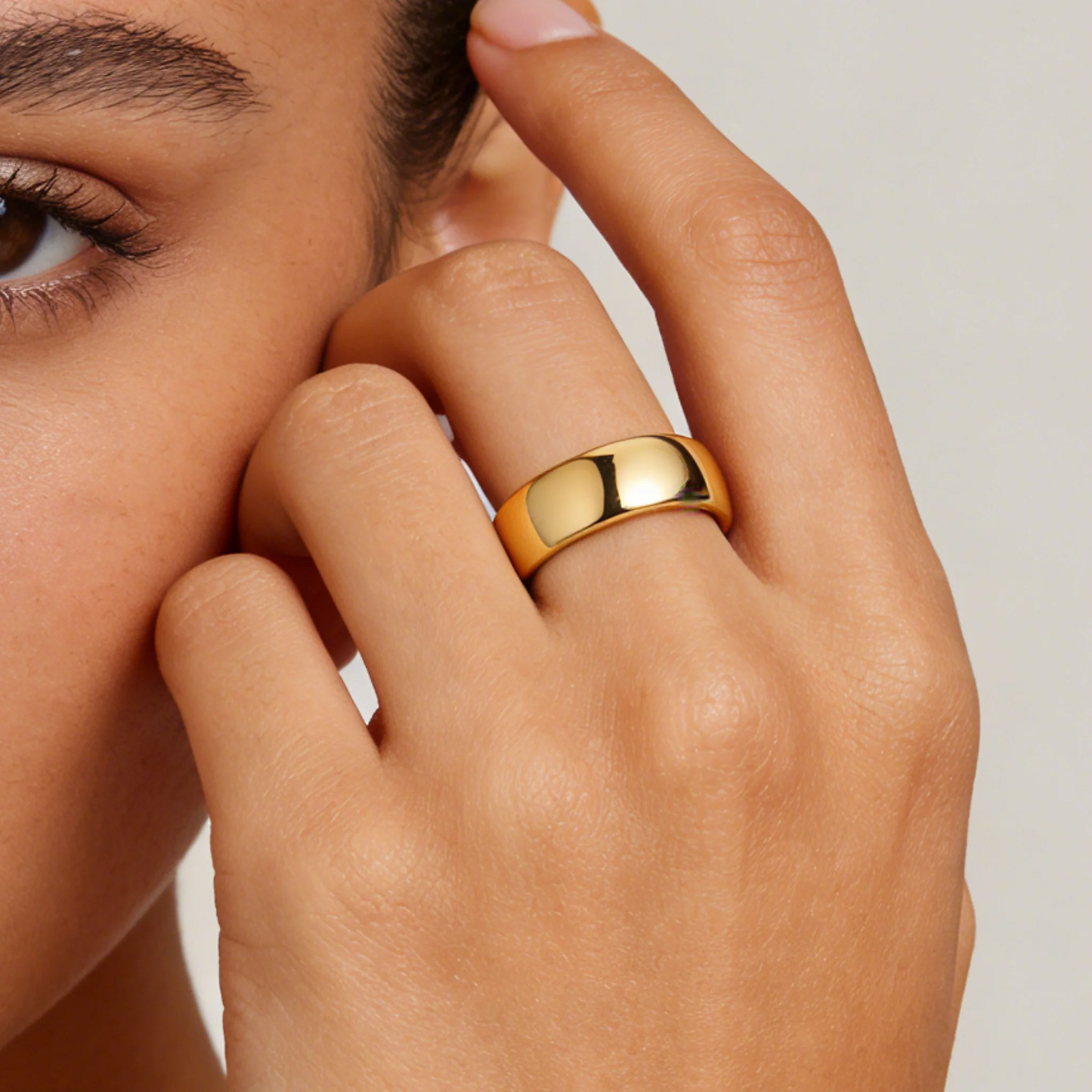 Gold Color Wedding Band.  Stainless steel Ring  for Women and  Men. US Sizes 4 5 6 7 8 9 10 11 12 13 14 15 Free Shipping