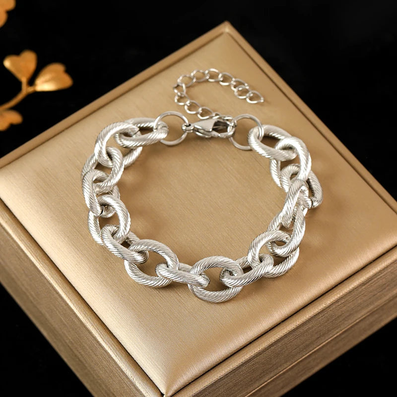 316L Stainless Steel Gold Color Cuban Chain Bracelet For Women /Men/Couples.  Trendy  Waterproof Wrist Chain Jewelry Gift