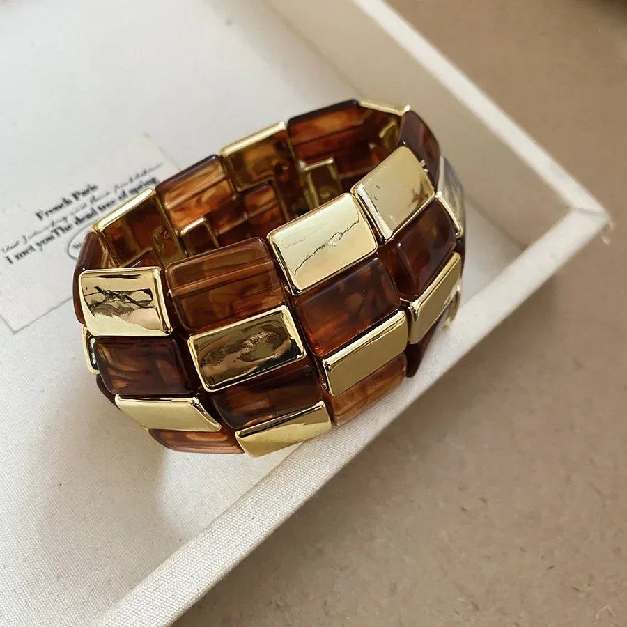 Acrylic Square Splicing Geometric Round Bangles for Women.   European and American Fashion,  Simple Bracelet Hand Jewelry Sense.. GREEN  and BLUE are both gone.  Don't wait too long....I love this bracelet!!!